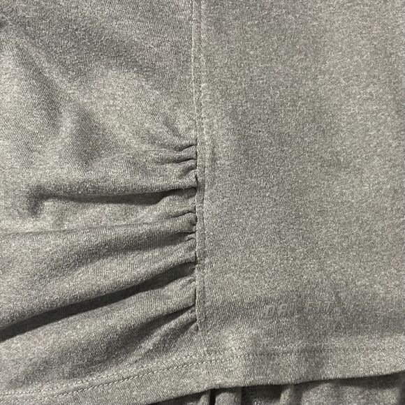 NIKE Woman Gray Top long sleeve Dri Fit Running Yoga Gym SZ/ M - Picture 8 of 8